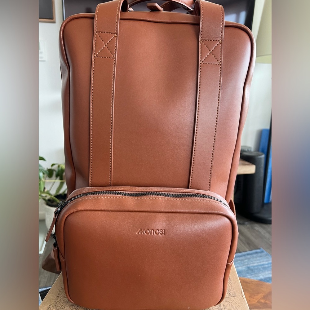 Monos backpack